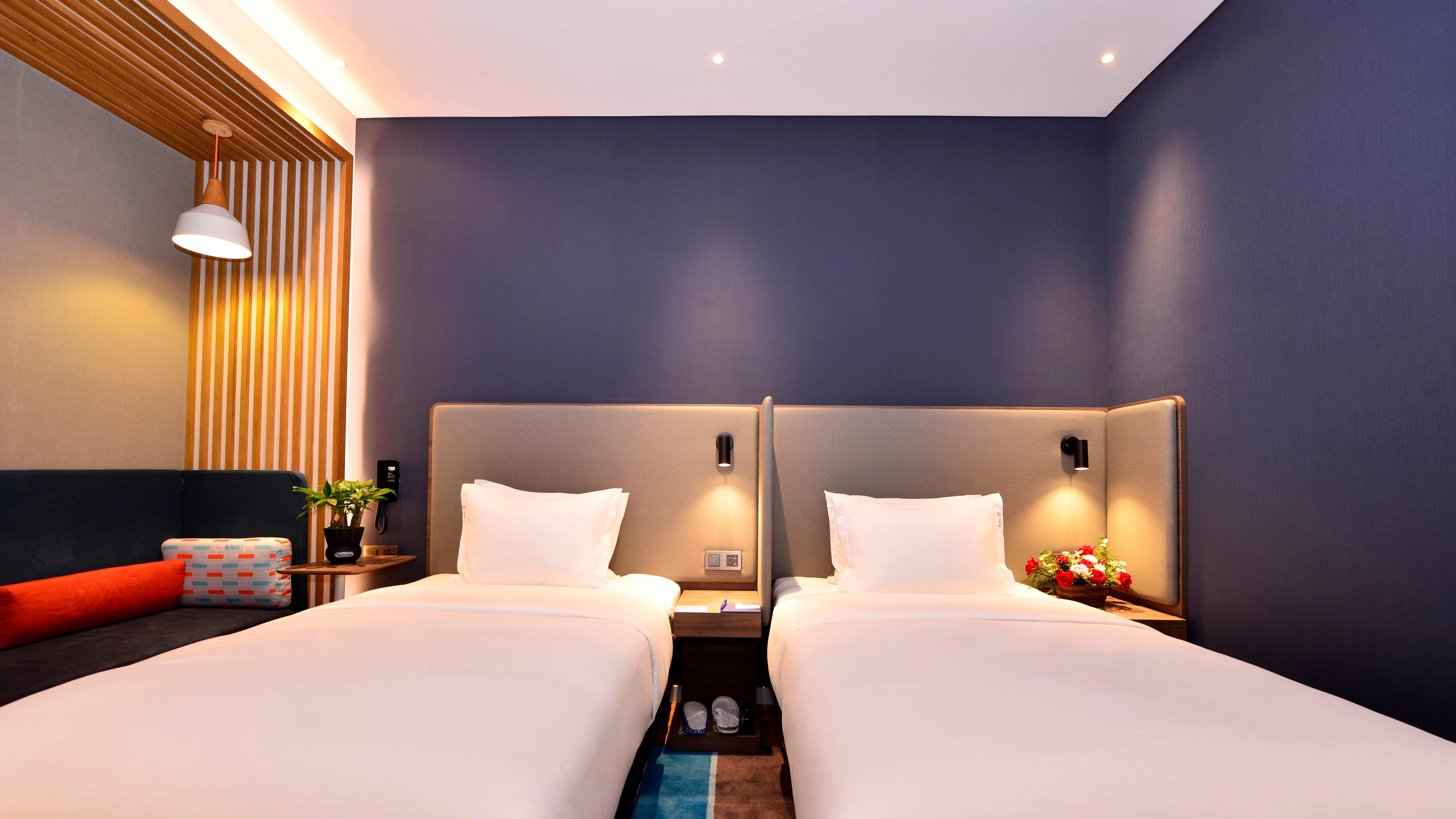 Holiday Inn Express Luanchuan By Ihg Luaran gambar