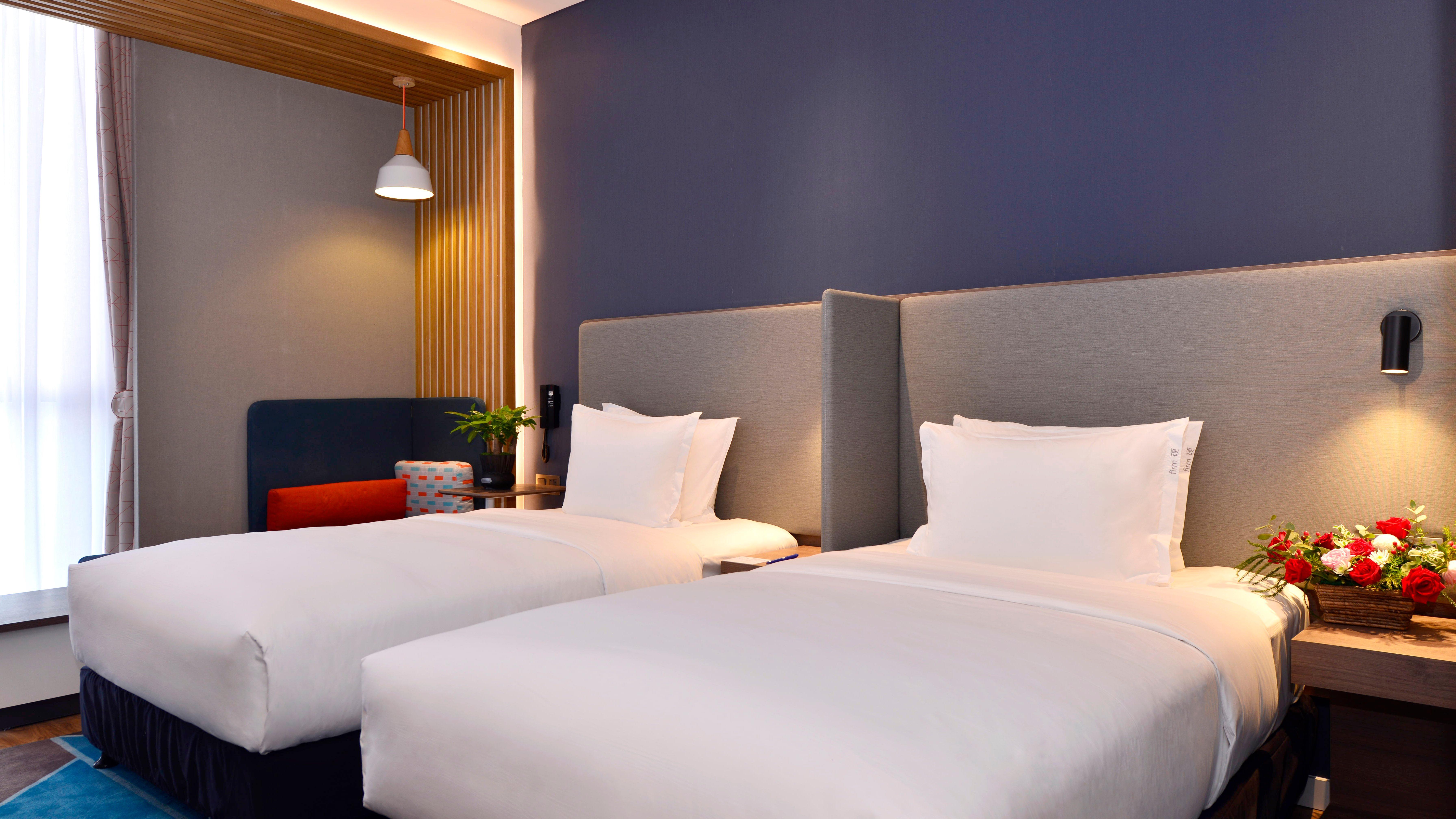 Holiday Inn Express Luanchuan By Ihg Luaran gambar