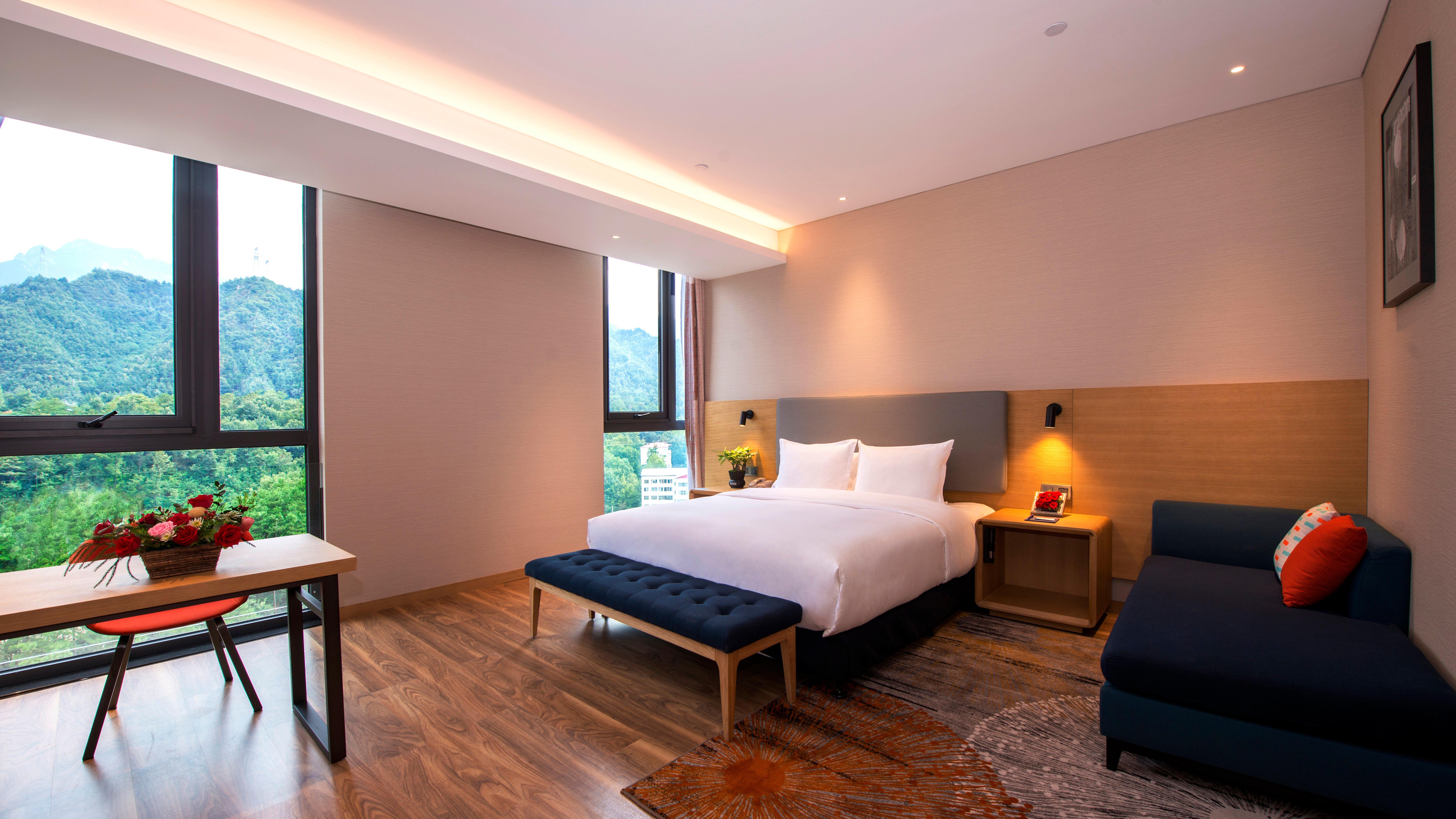 Holiday Inn Express Luanchuan By Ihg Luaran gambar