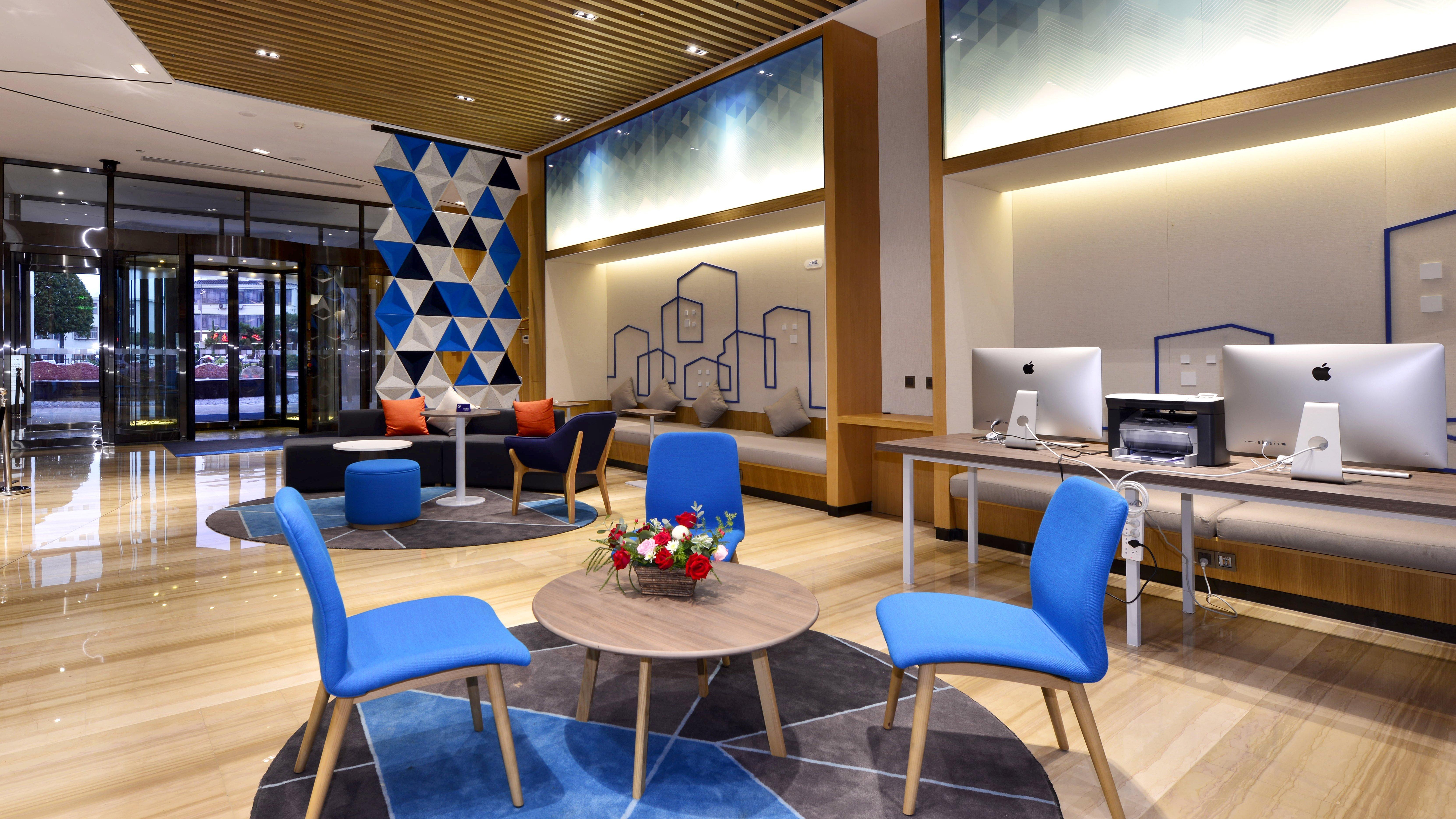 Holiday Inn Express Luanchuan By Ihg Luaran gambar