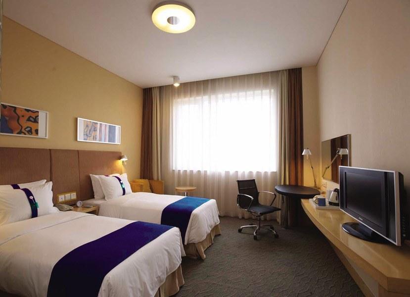 Holiday Inn Express Luanchuan By Ihg Luaran gambar