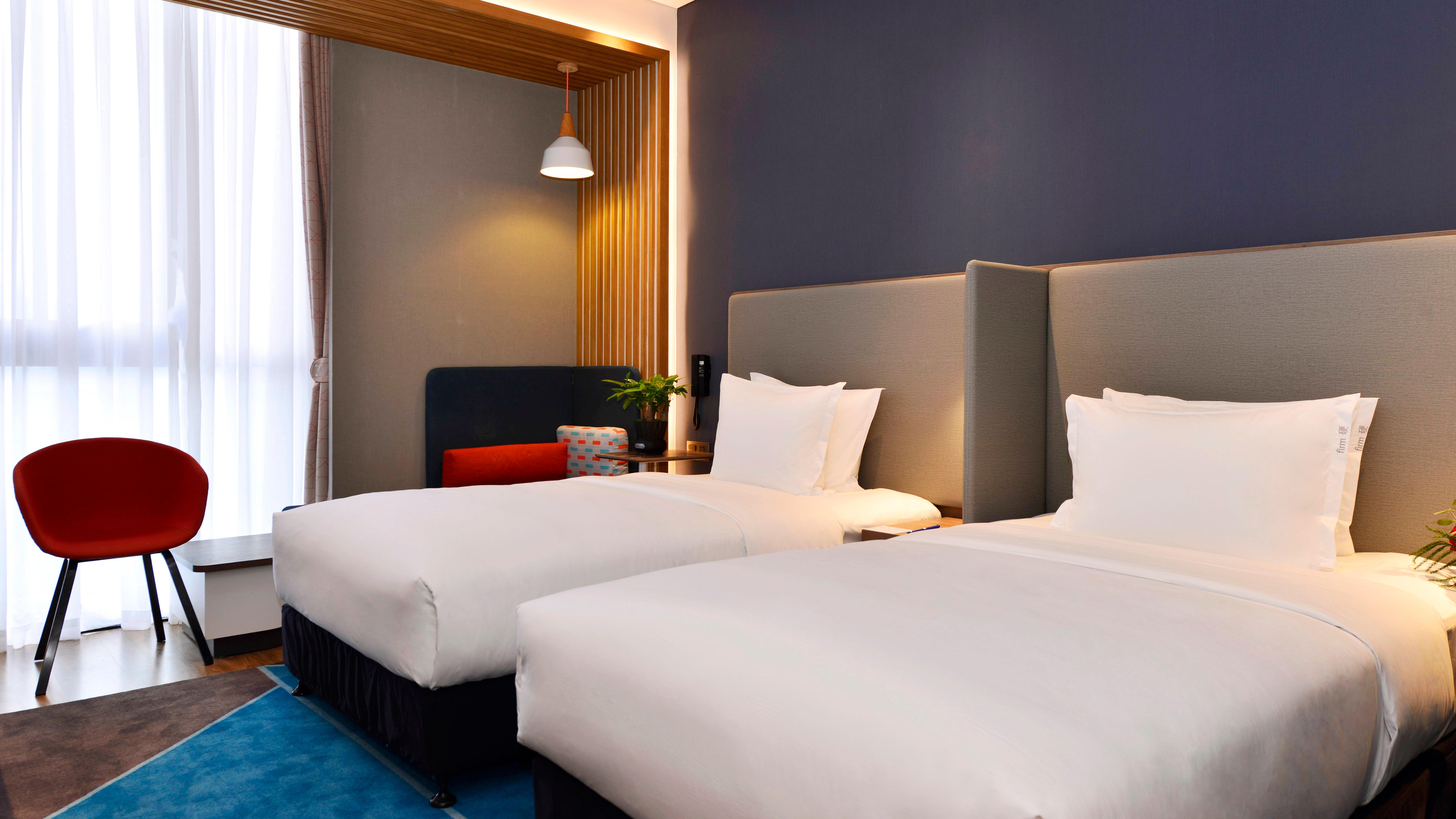 Holiday Inn Express Luanchuan By Ihg Luaran gambar